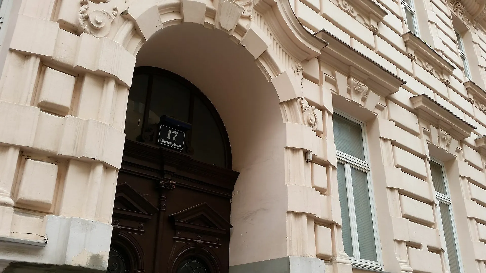 Goldfisch Apartment Am Donaukanal Wien Østrig