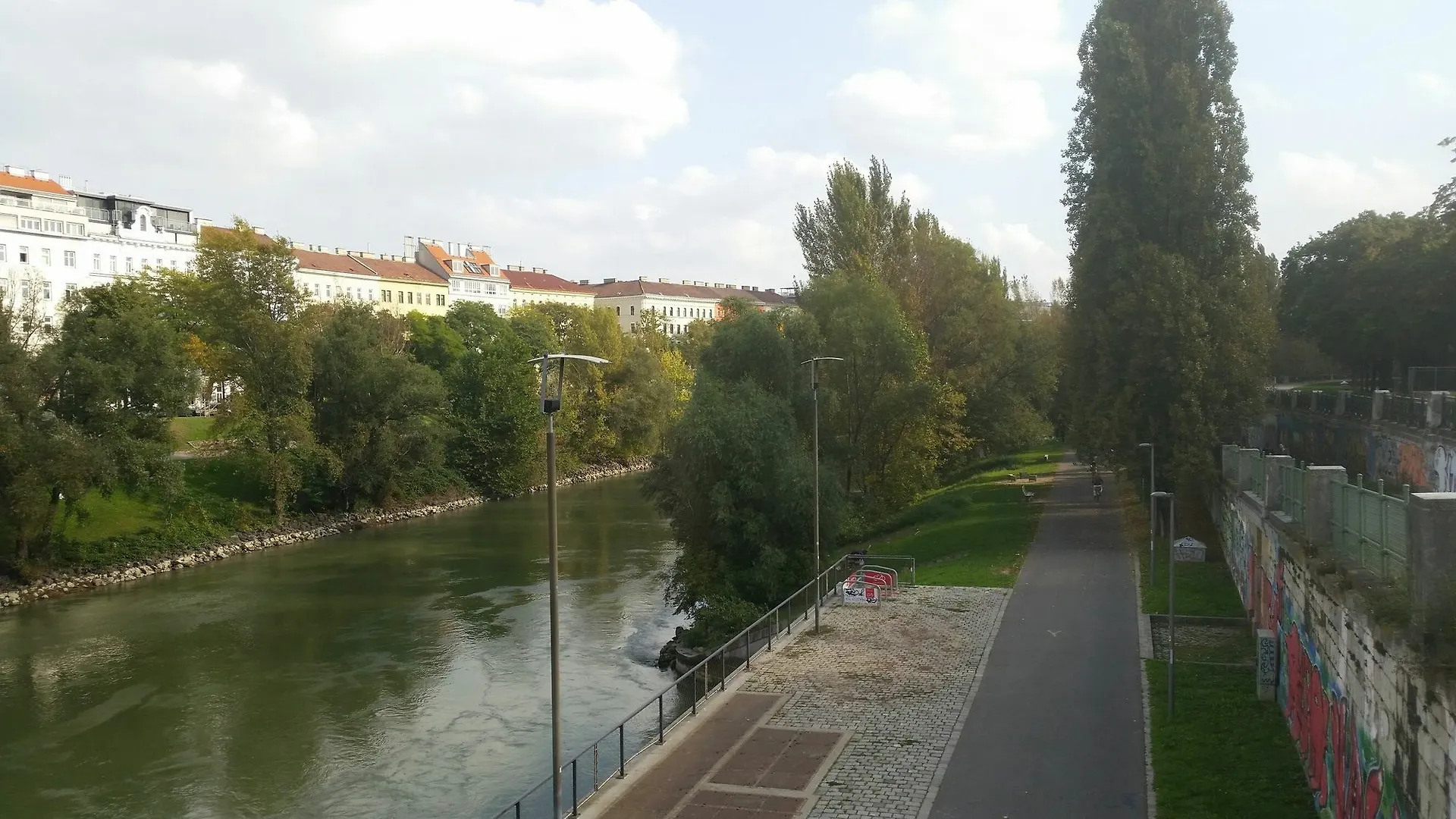Goldfisch Apartment Am Donaukanal Viena