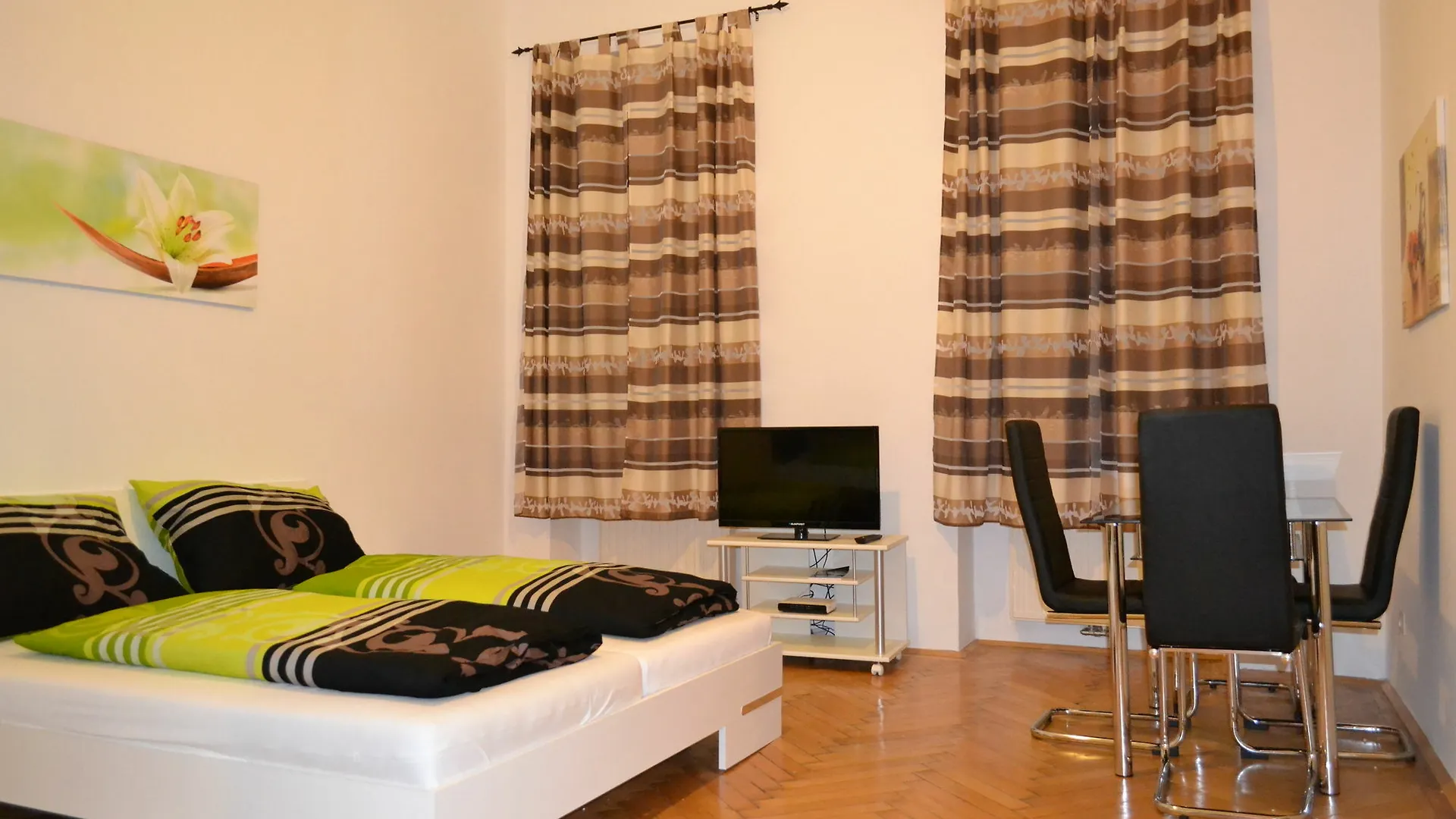 Goldfisch Apartment Am Donaukanal Wien
