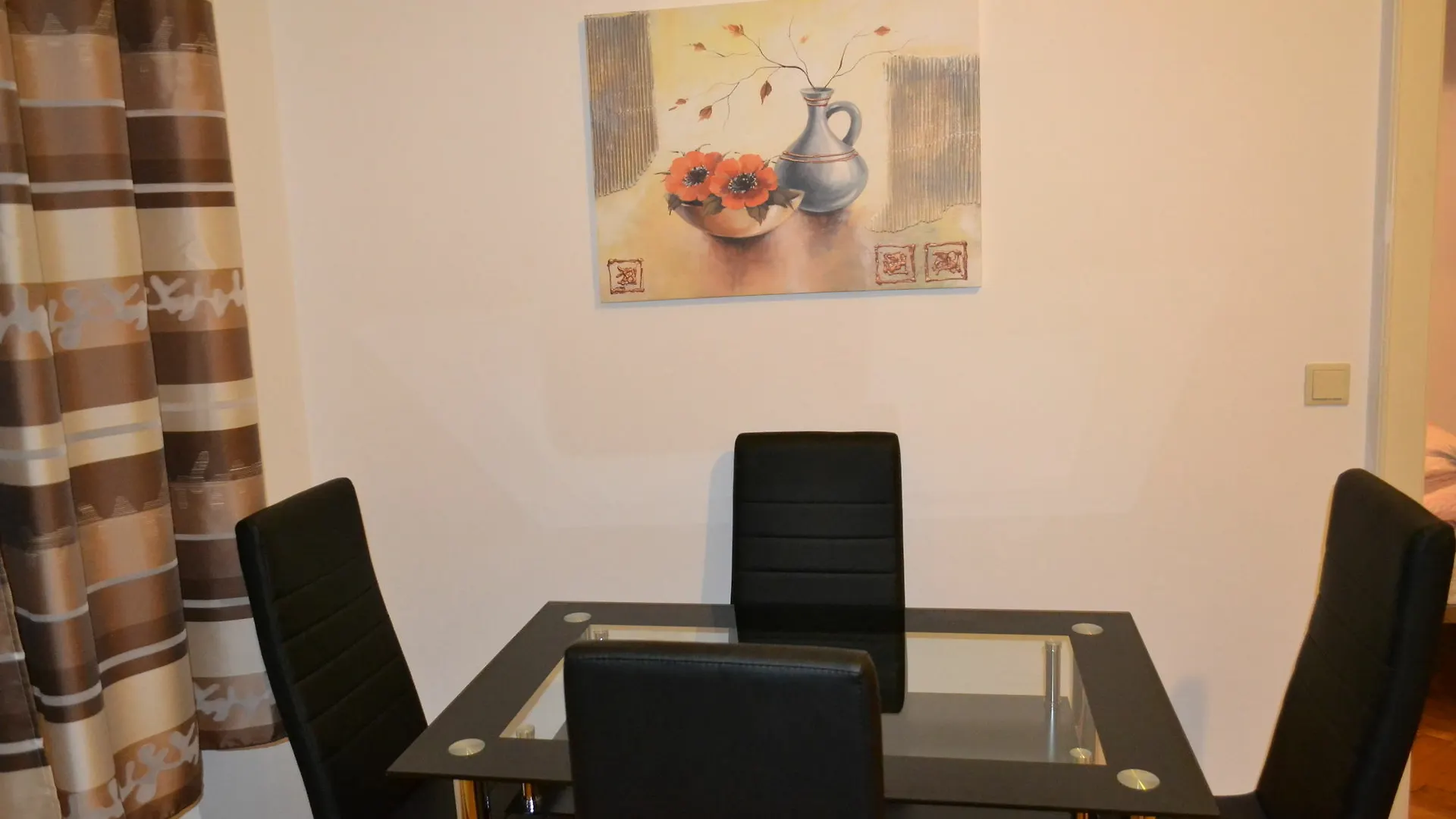 Goldfisch Apartment Am Donaukanal Viena